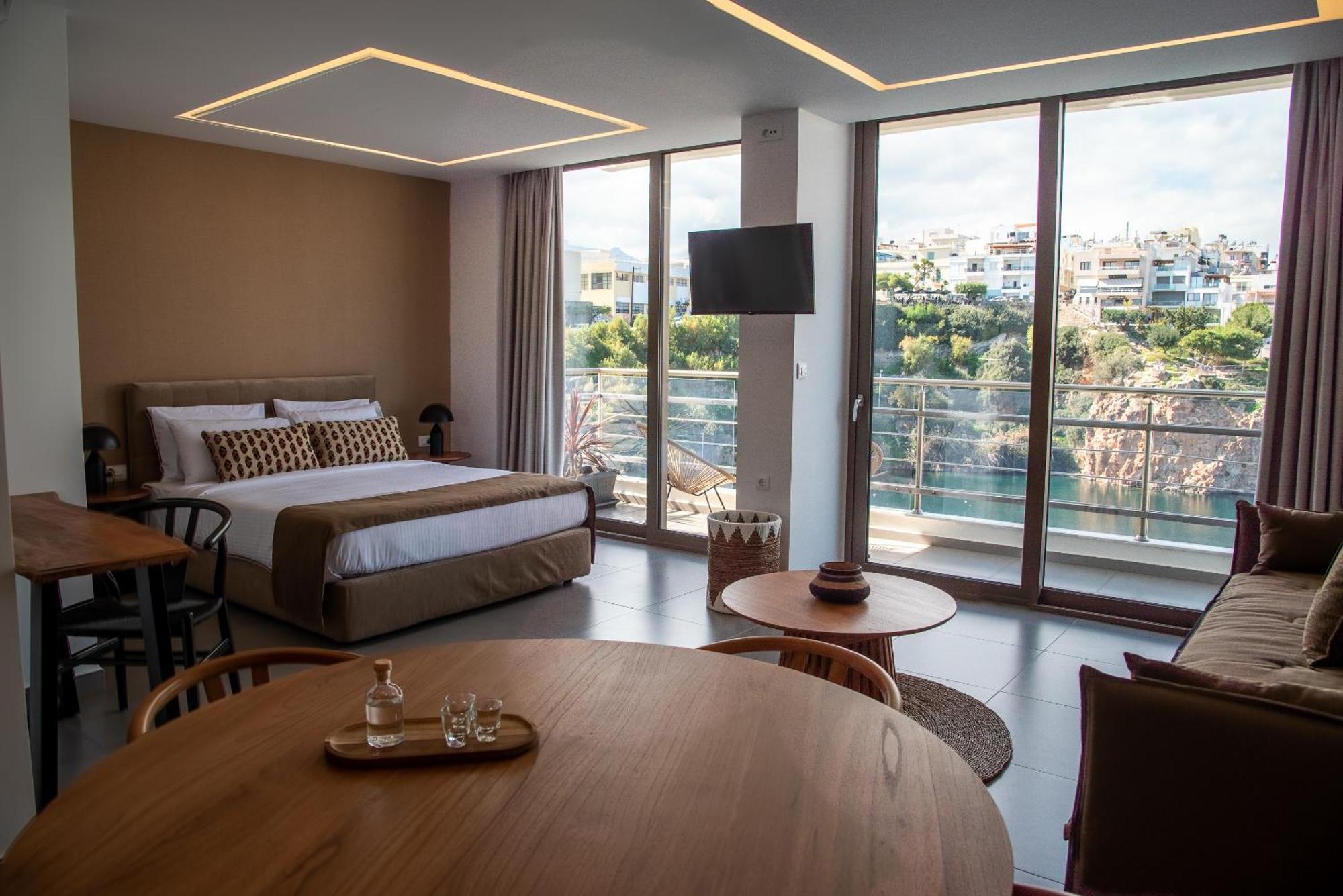 Ágios Nikólaos Remvi Apartments מראה חיצוני תמונה