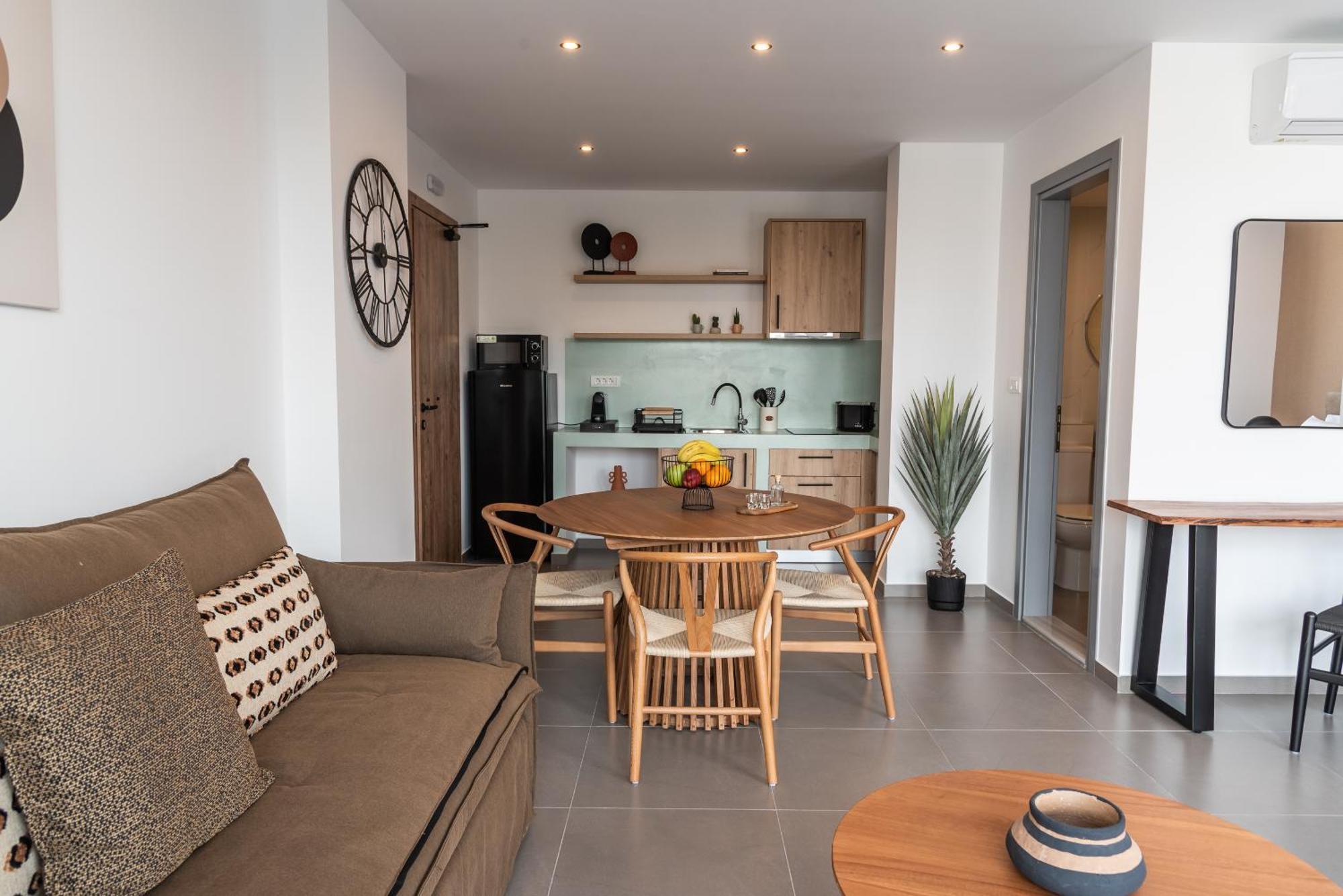 Ágios Nikólaos Remvi Apartments מראה חיצוני תמונה