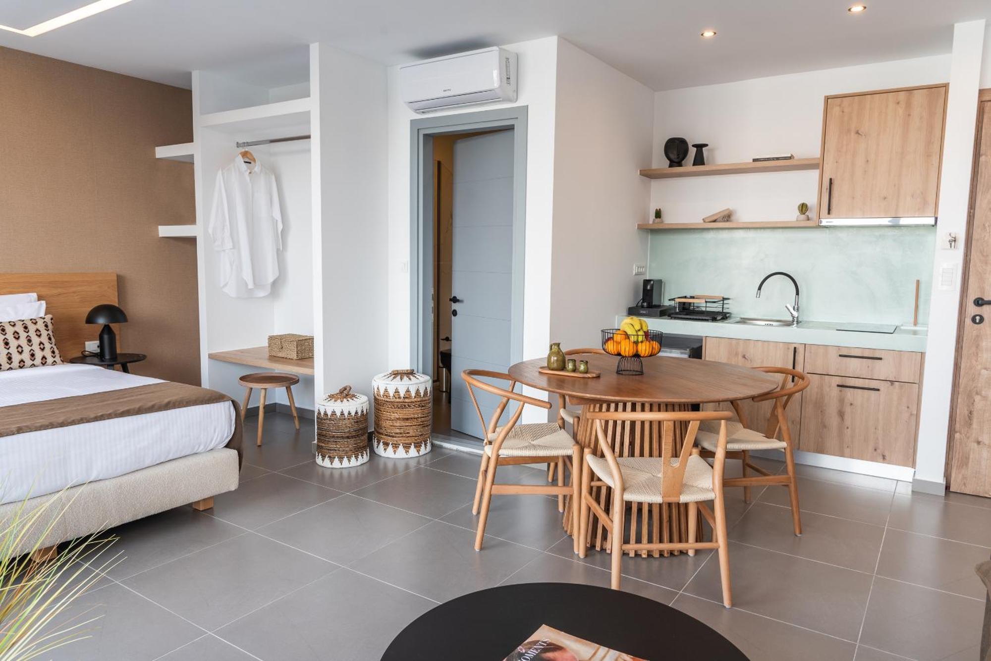 Ágios Nikólaos Remvi Apartments מראה חיצוני תמונה
