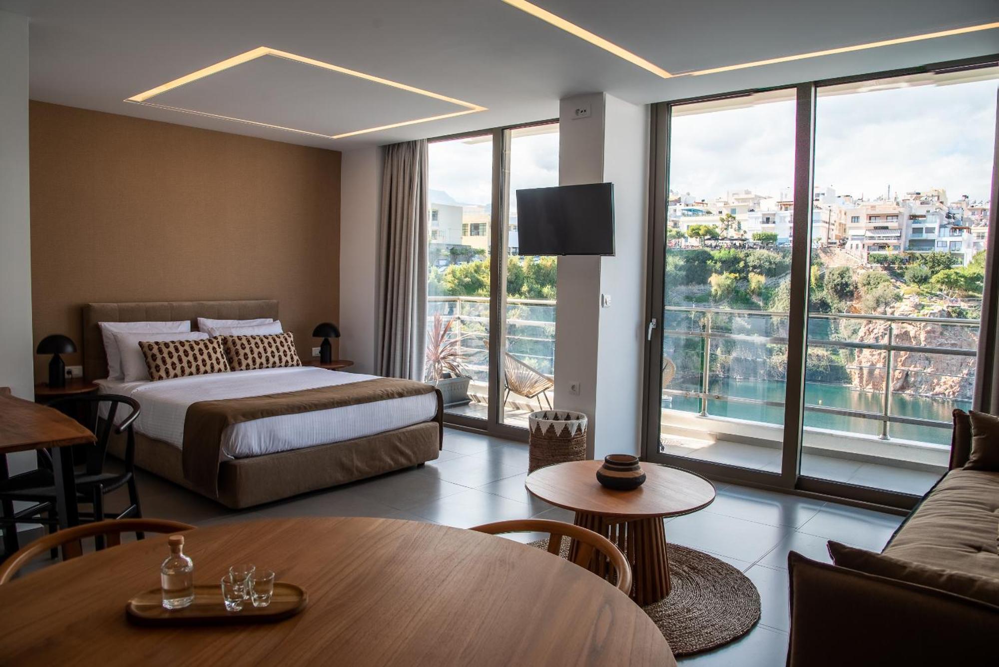 Ágios Nikólaos Remvi Apartments מראה חיצוני תמונה