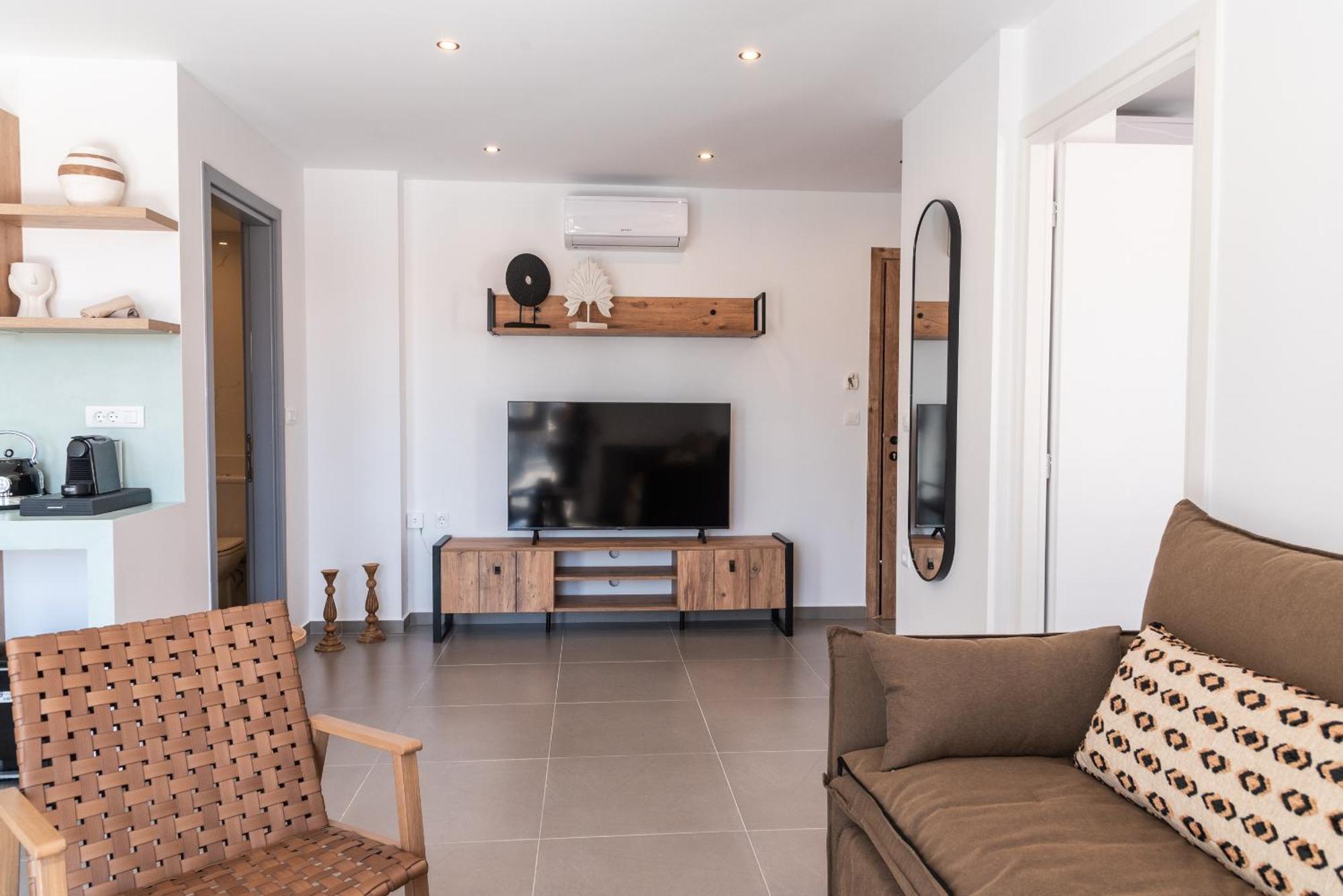 Ágios Nikólaos Remvi Apartments מראה חיצוני תמונה